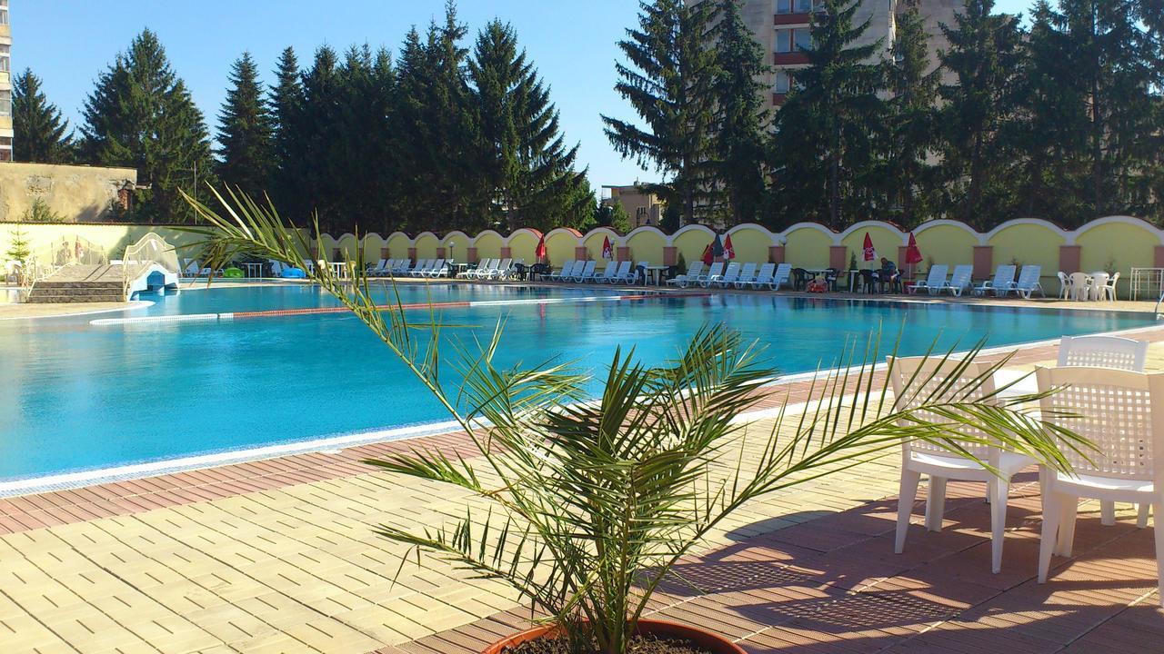 Hotel Mimoza Razgrad Экстерьер фото
