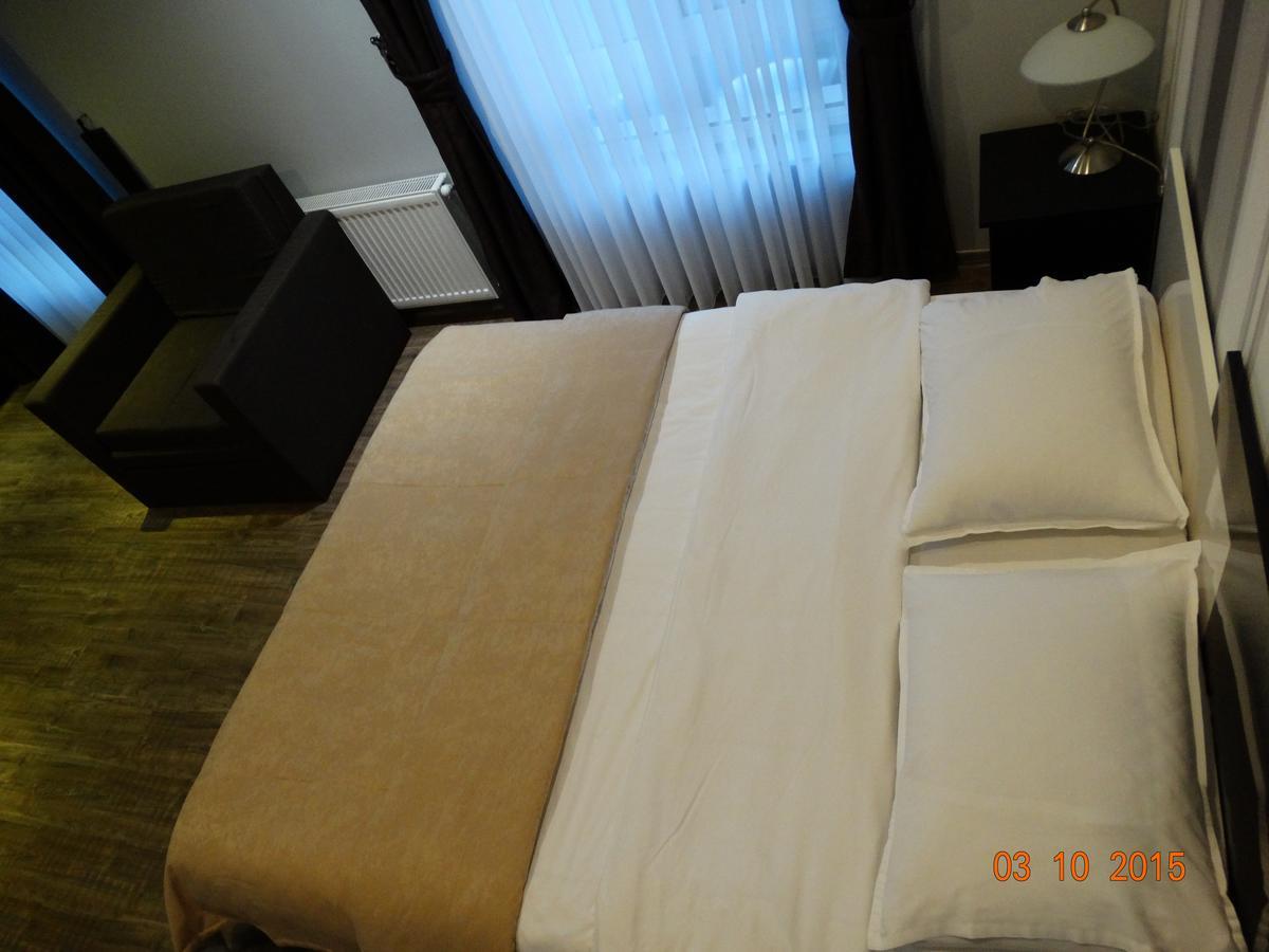 Hotel Mimoza Razgrad Экстерьер фото